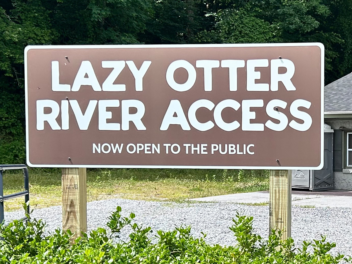 Lazy Otter River Access freestanding sign installed in Horse Shoe, NC for MountainTrue